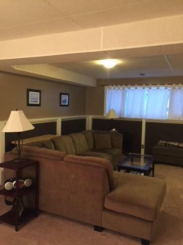 Newly Renovated Basement Suite! Lethbridge Buitenkant foto